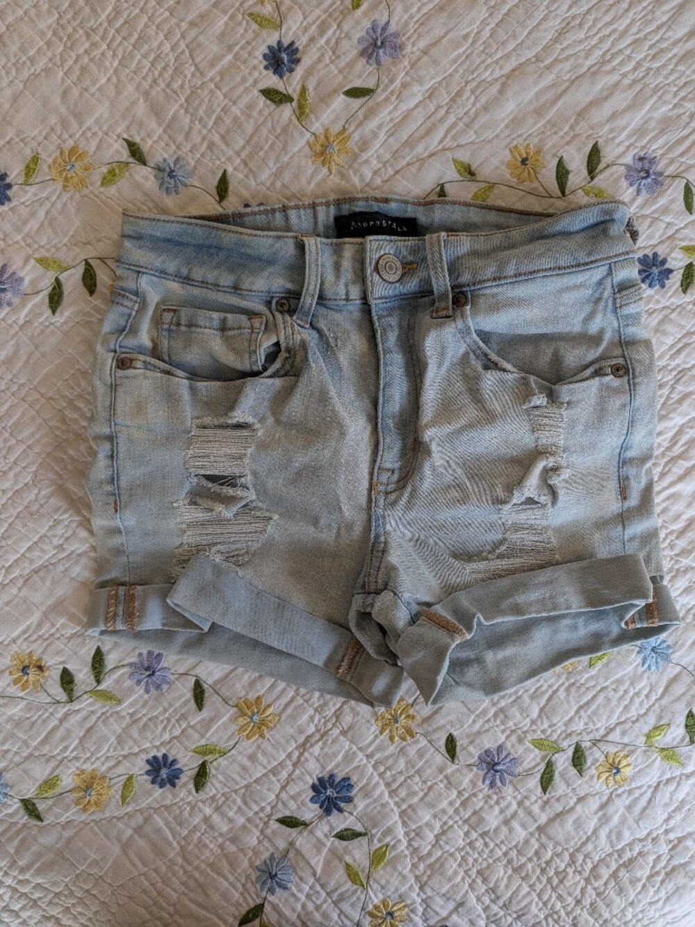 Aeropostal High Rise Midi Light Blue Ripped Shorts Women's Sz 2